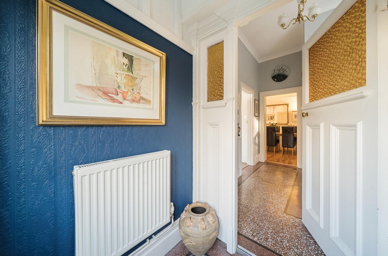 Queens Road, Sketty, Swansea, SA2 0SD